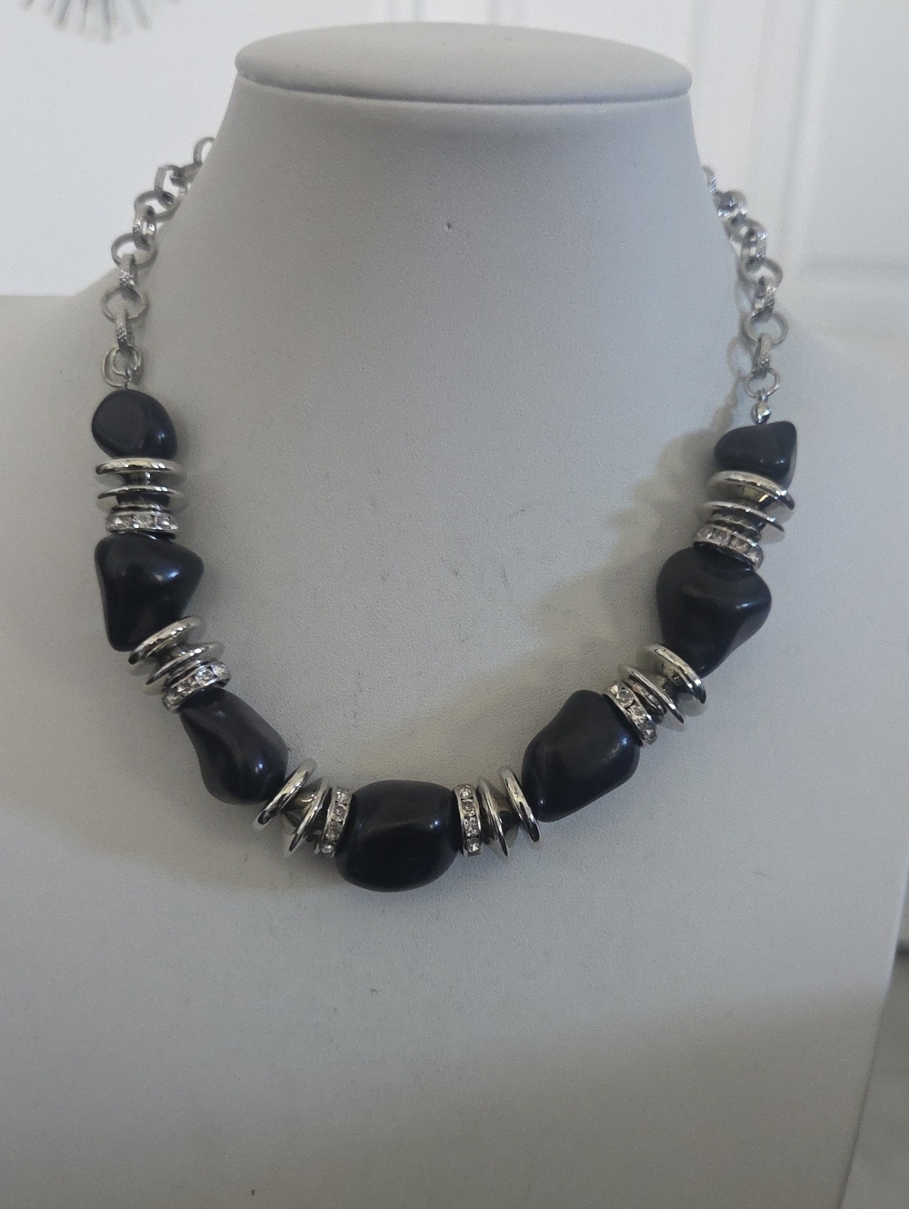 Paparazzi Stunnlngly Stone Age Black Necklace NWT